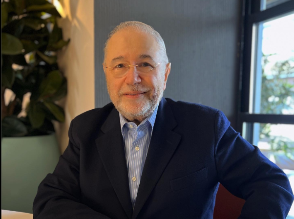 Петросян объяснил свой изнеможенный вид после выписки из больницы