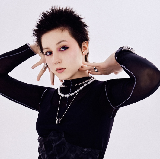 Дочь Глюкозы призналась, что знакомые поверили в слухи о ее беременности