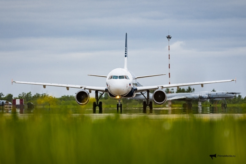 Еще двум авиакомпаниям разрешили летать из Владивостока в китайский Санья