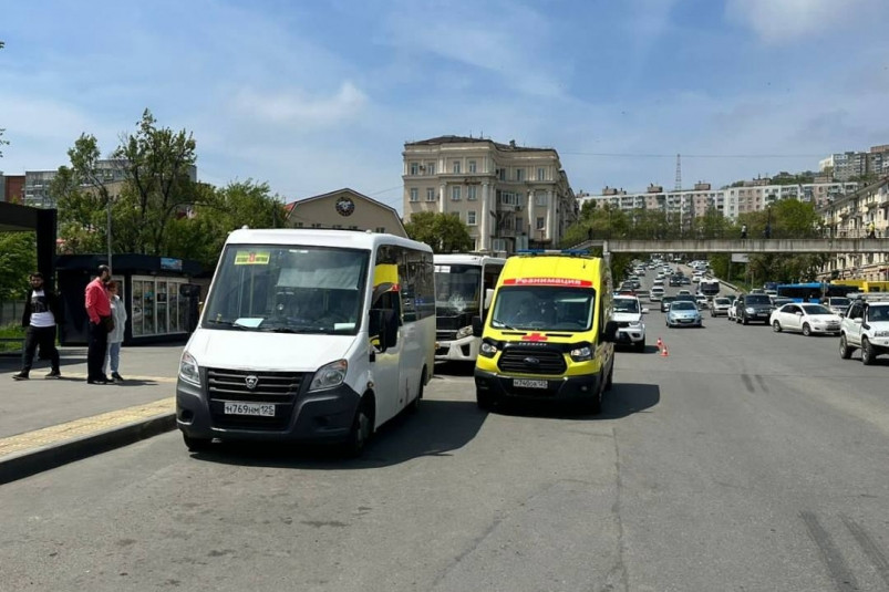 Прокуратура организовала проверку по факту ДТП с двумя автобусами во Владивостоке