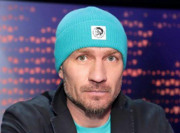 SHOT: Роман Костомаров пока не может справиться с депрессией даже с помощью специалистов