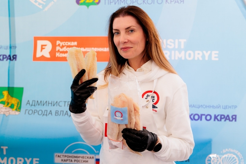 Уличный фестиваль минтая “О!Мега Вкус” открылся мастер-классом от знатоков этой рыбы