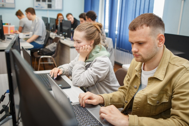 ВВГУ открывает современную лабораторию автоматизации и робототехники