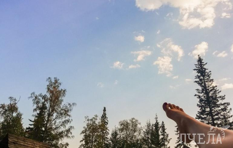 Как защититься от солнечных ожогов и как оказать первую помощь, научили в МЧС