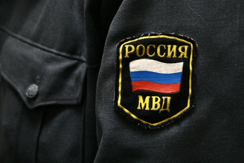 В Петербурге избивший сожительницу мужчина чуть не зарезал потерпевшую в больнице