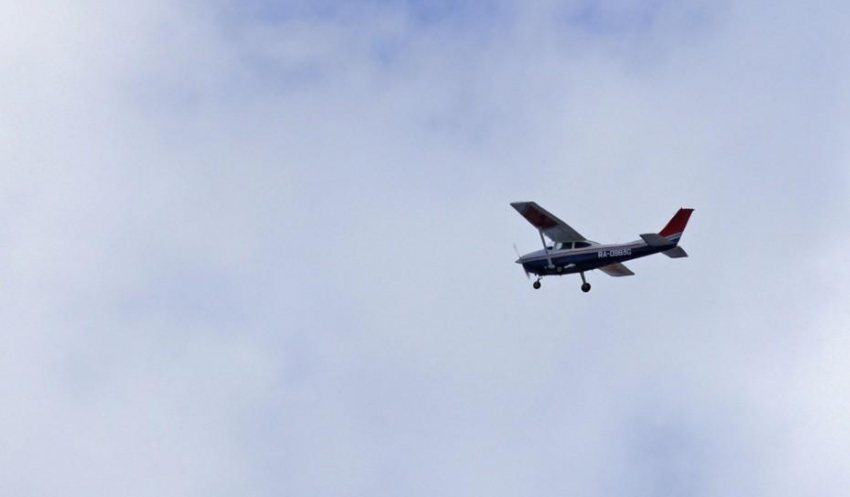 В республике Коми самолет упал на территорию частного дома