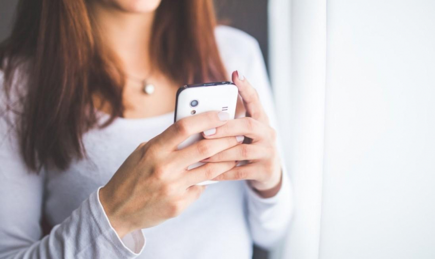 Киберэксперт Седов: Для уменьшения мошеннических звонков следует иметь два номера телефона