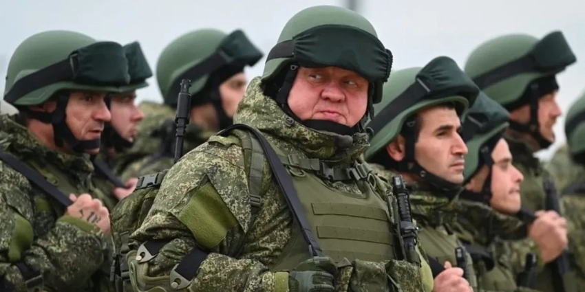 Главные вопросы и ответы для желающих стать контрактником на СВО: сколько платят, с какими болезнями не возьмут, когда продлят, а когда расторгнут контракт