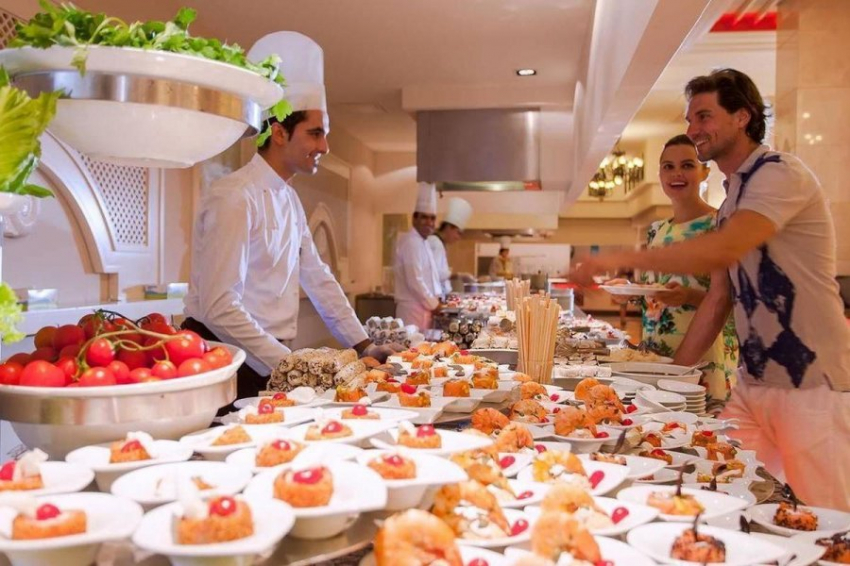 Россиянам перечислили реалии Ultra и All Inclusive в отелях Турции