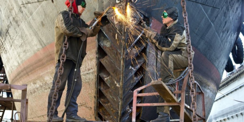 Волшебный пендель: как ЕС заставляет бюрократию возрождать судоремонтную промышленность