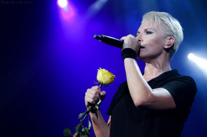 Диана Арбенина заявила, что не собирается покидать Россию