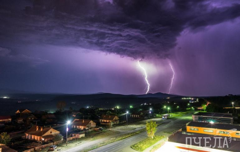 На Челябинскую область при 38-градусной жаре обрушатся грозовые дожди