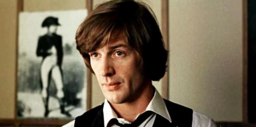 Алферова впервые прокомментировала слухи об алкоголизме Александра Абдулова