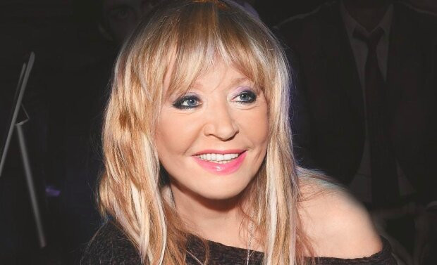 MK: Пугачева запретила продавать свой замок в Грязи, поскольку намерена вернуться в Россию