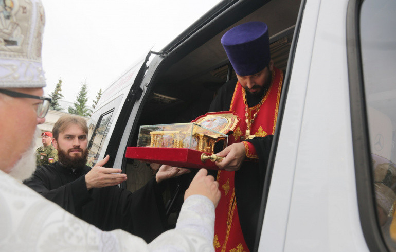 Православных южноуральцев пригласили прикоснуться к мощам великомученика Георгия Победоносца