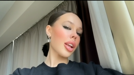 Инстасамка призналась, что хочет вернуться в Россию