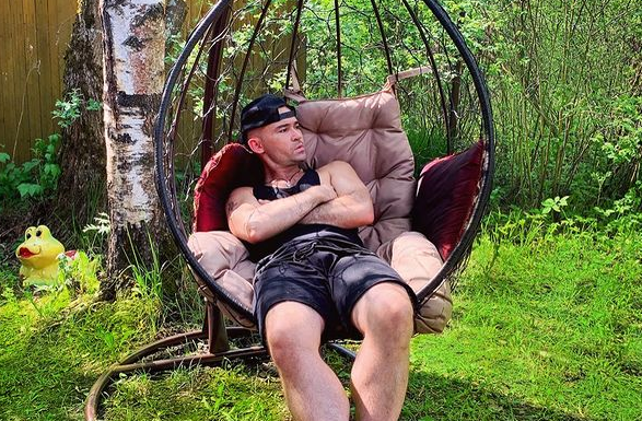 Юрий Титов разочаровался в попытке наладить отношения с дочерью от Теоны Контридзе