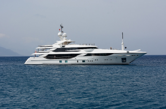 Уроженка России и три сотрудника спецслужб погибли в Италии при крушении яхты