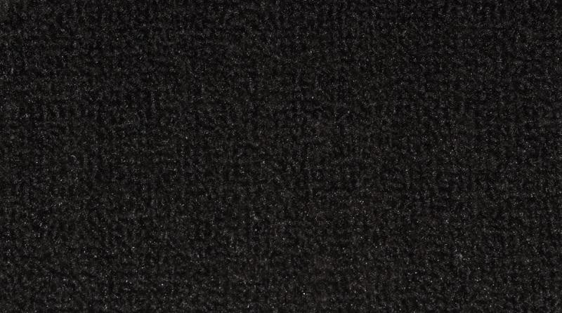 В Индии подрядчик по ремонту дорог постелил вместо асфальта ковёр чёрного цвета