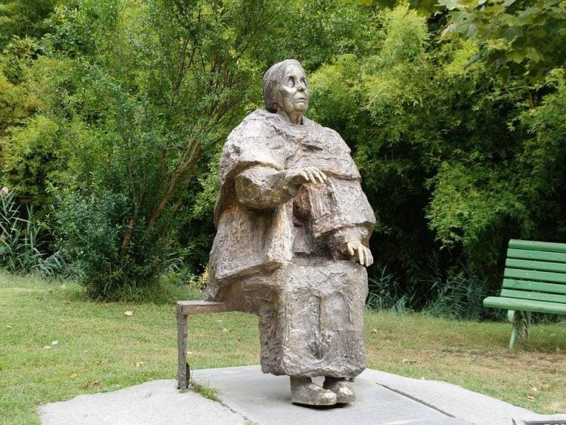 В предсказаниях Ванги говорится, кто установит мир в Украине