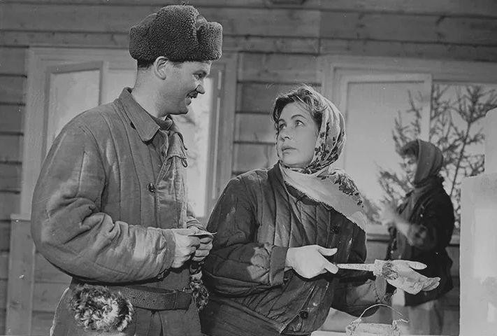 Финал культовой советской комедии «Девчата» мог оказаться более драматичным