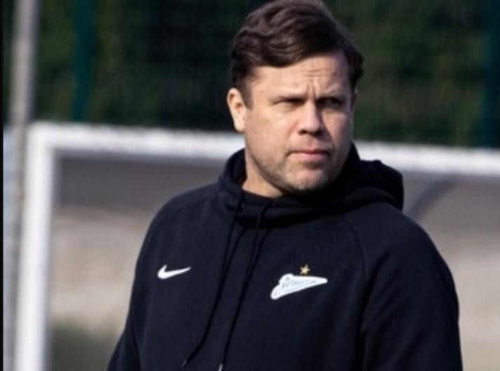 Супруга тренера Карпина настаивает, что между Радимовым и Даной Борисовой ничего нет