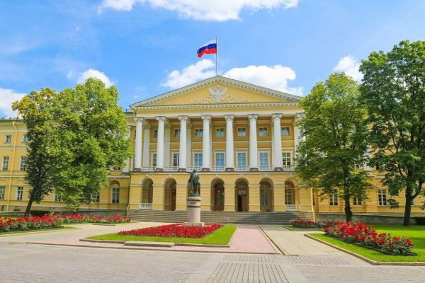 Администрация Беглова засекретила трату 13 млрд рублей из резервного фонда