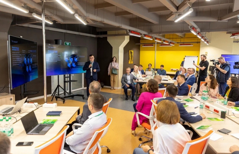 Сбер на Сахалине провёл дизайн-сессию по применению технологий ИИ в регионе