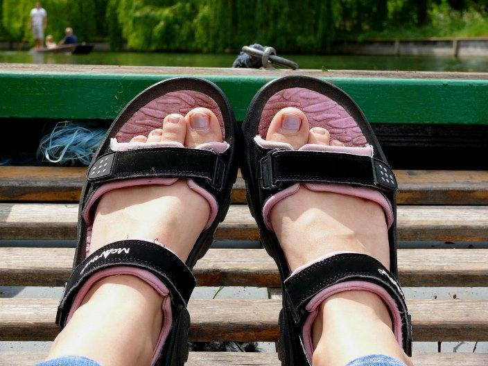 Ольга Чижевская предупредила о 4 опасностях открытой обуви