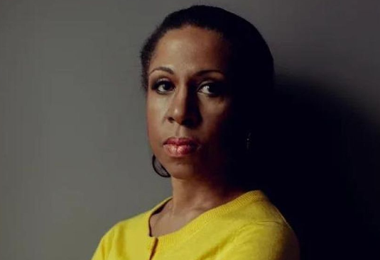 Елена Ханга сравнила Дмитрия Борисова с Андреем Малаховым