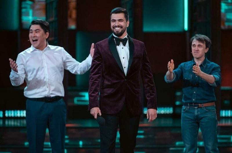 Ведущий «Маски» Макаров опроверг появившуюся в Сети информацию о конфликте с Мусагалиевым