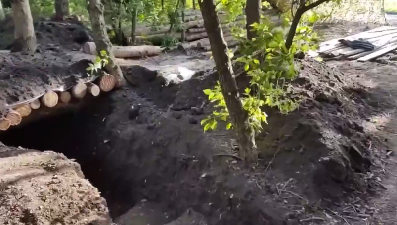 Олег Кожемяко показал, как бойцы из Приморья обустраивают свои позиции в зоне СВО (ВИДЕО)