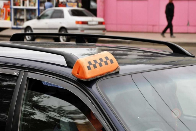 Госдума приняла закон об обязательном страховании пассажиров легковых такси