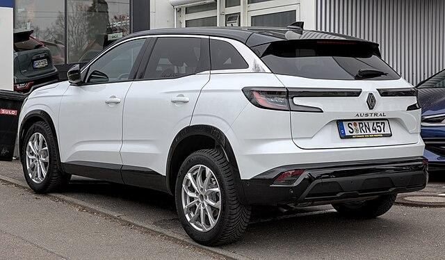 В России начались продажи кроссовера Renault Austral за 5,9 млн рублей