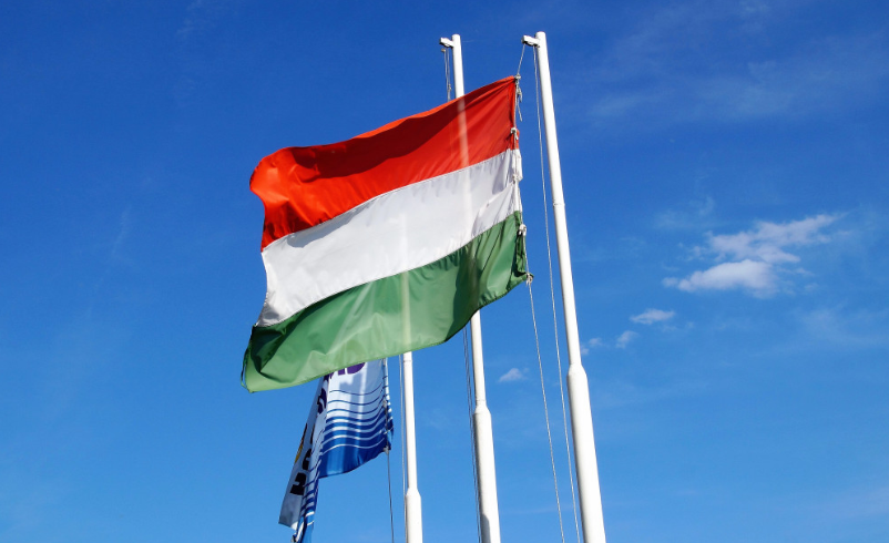 Сийярто: Венгрия договорилась с Россией об отсрочке платы за газ