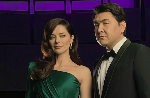 Названа настоящая фамилия Марины Александровой, которую она скрывает много лет