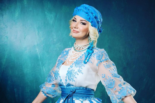 Мария Максакова о Надежде Бабкиной: «У этого кентавра нет голоса»