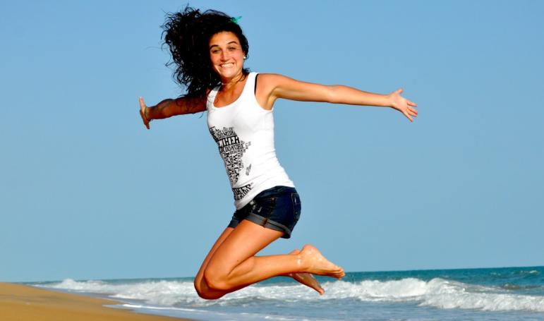 Онколог Вертиева рассказала о безопасности солнечных ванн