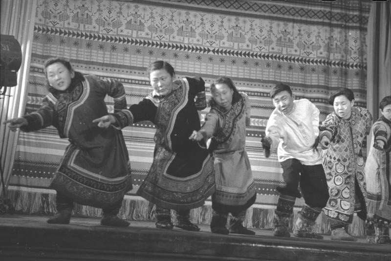 Дальний Восток 21 июня. Первый плавучий док и автоагитпробег