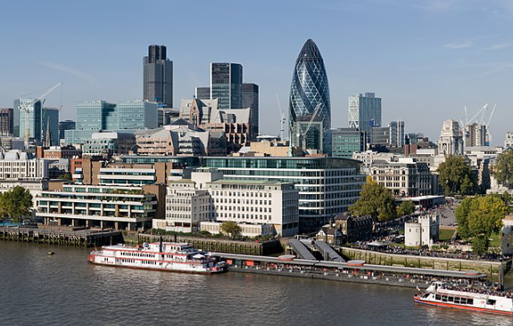 Инфляция в Великобритании в мае превысила прогнозный уровень