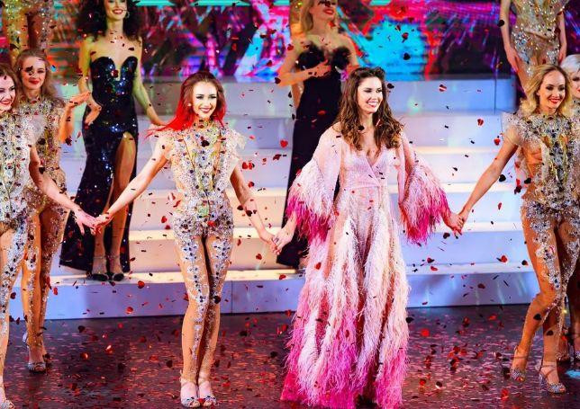 Агата Муцениеце показала изнанку выступлений в кабаре-театре Crave Theatre Moscow