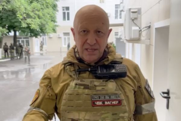 «Действительно были найдены»: Пригожин подтвердил, что обнаруженная в Петербурге «газель» с деньгами принадлежит ему