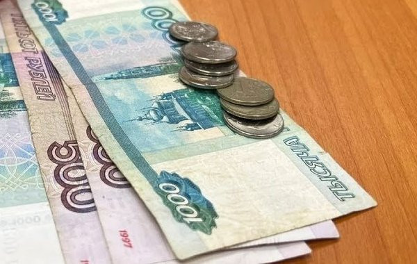 Пенсии будут повышать дважды в год: кому и когда увеличат выплаты, стали известные детали