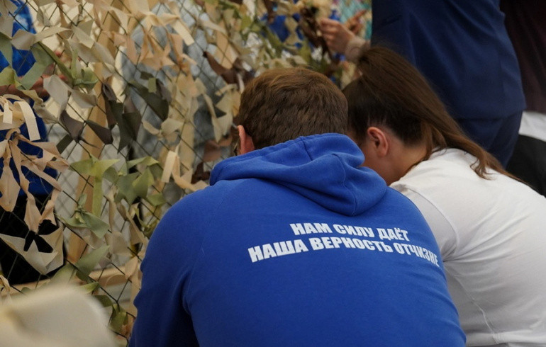 «Единая Россия»: две тысячи волонтёров прошли через медицинскую миссию партии в новых регионах