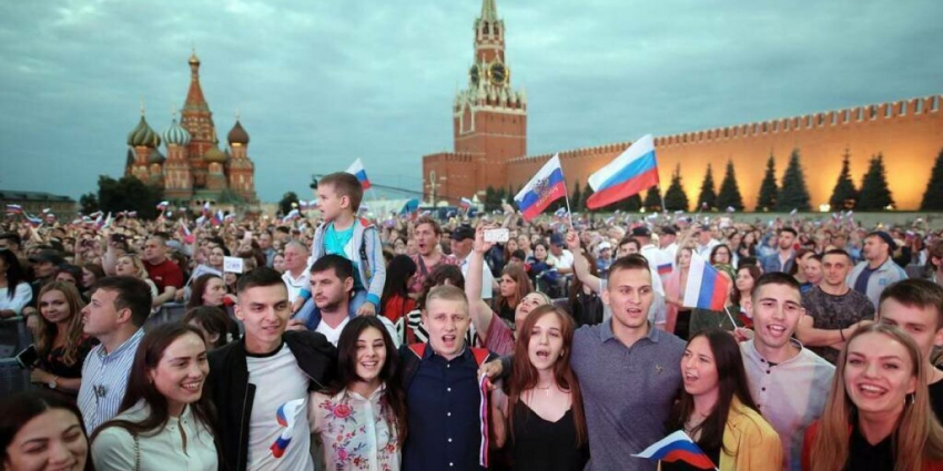 Американцы и немцы всё чаще желают переехать в Россию