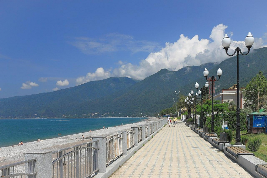 Жители России смогут быстро добраться до Абхазии