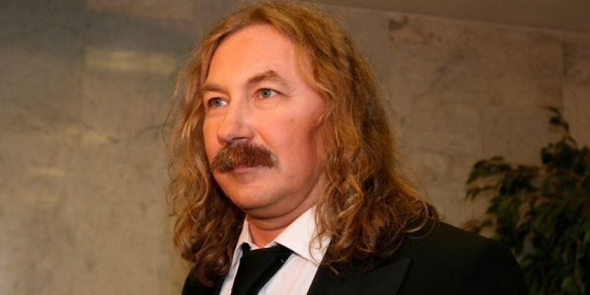 Игорь Николаев сегодня, 3 февраля 2023 года: как состояние здоровья певца после операции? Чем болен Николаев, последние новости о госпитализации