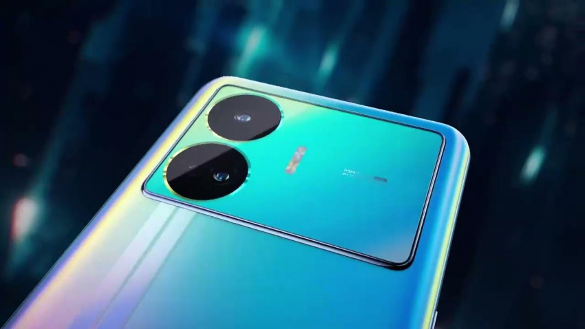 Realme GT 3 с мощнейшей в мире зарядкой появится в России 15 июня