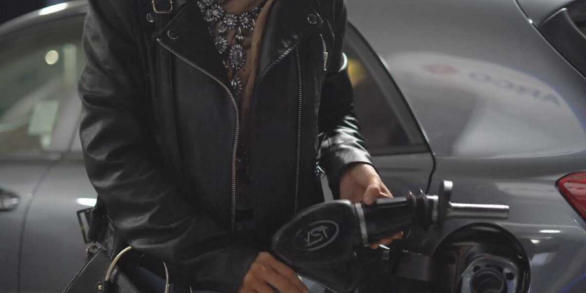 Почему нефть в мире — дорожает, а бензин в России — нет