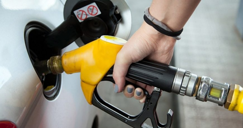 ФАС потребовала увеличить поставки бензина на внутренний рынок